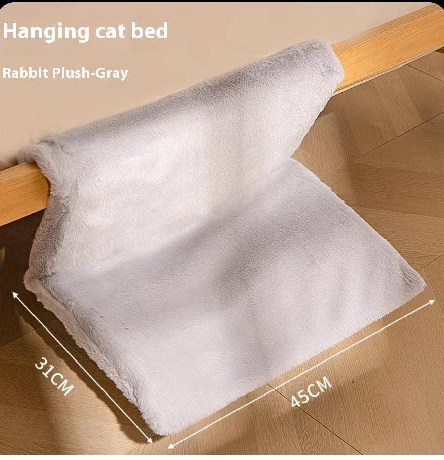 Hamaca Colgante en L de Felpa para Gatos – Confort y diversión desde las alturas 🐱✨ - EliteMascotas