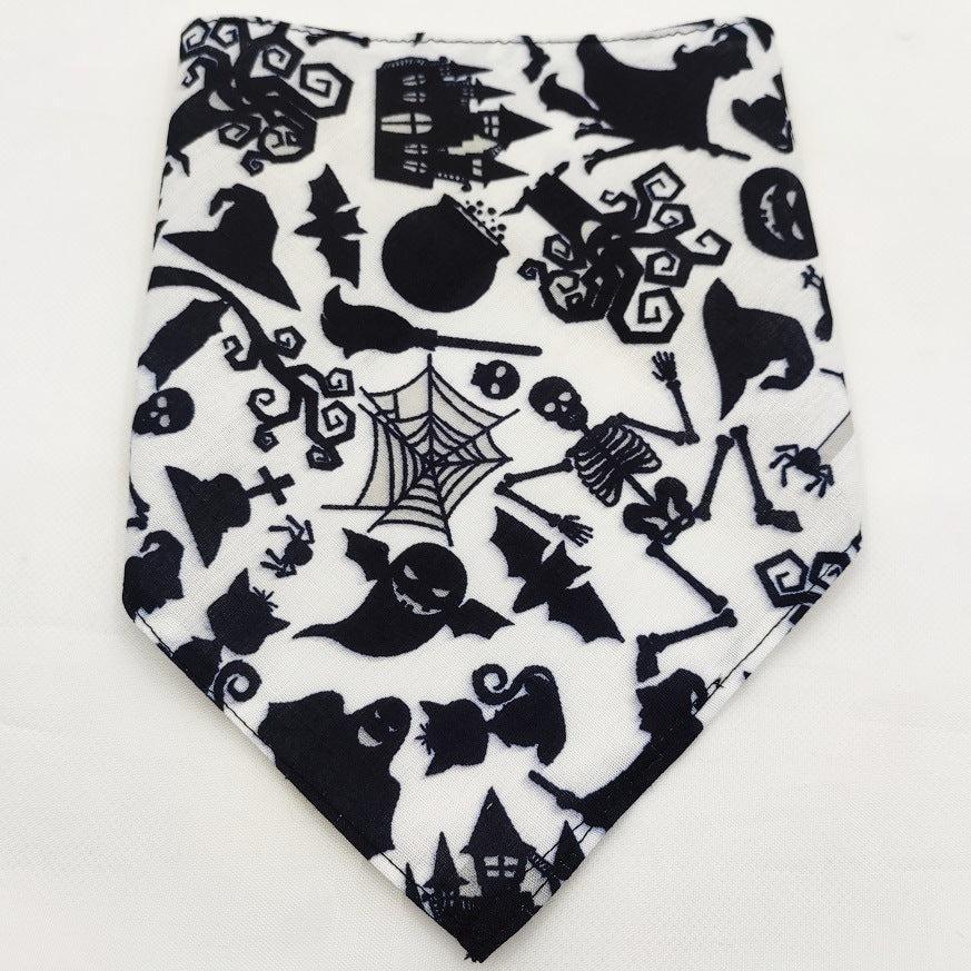 Pañuelo Triangular para Mascotas con Comodidad Diaria – Estilo y Protección para tu Mejor Amigo 🐾🧣 - EliteMascotas